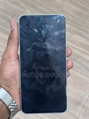 Samsung Galaxy S25 FE (Used)