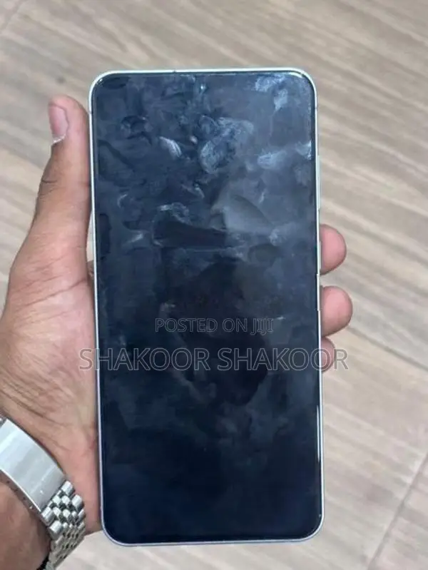 Samsung Galaxy S25 FE (Used)