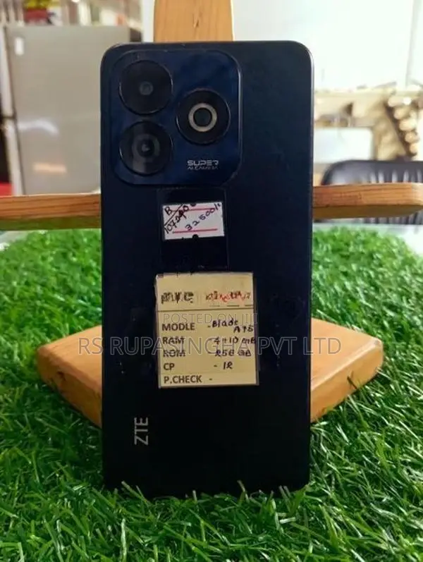 ZTE Blade A75 (Used)
