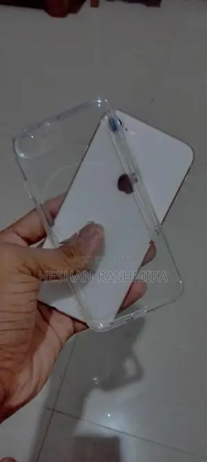 Apple iPhone 8 (Used)