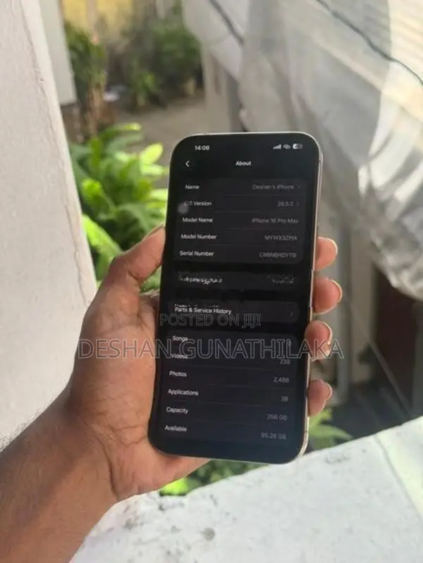 Apple iPhone 16 Pro Max 256GB (Used)