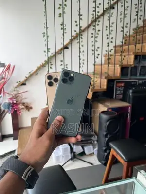 Apple iPhone 11 Pro 256GB (Used)