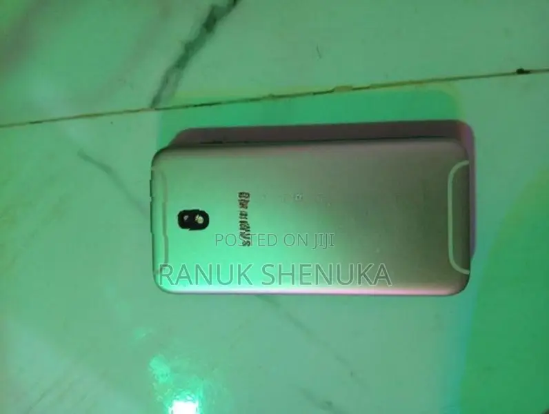 Samsung Galaxy J7 (Used)