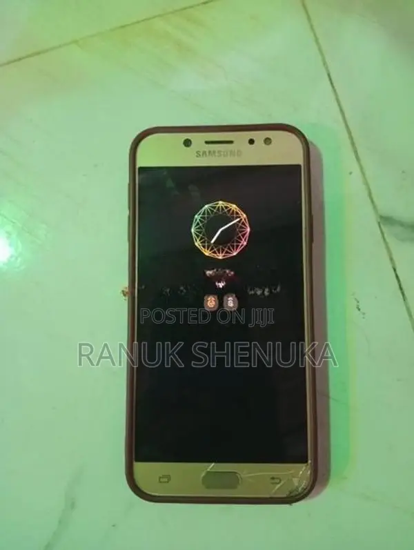 Samsung Galaxy J7 (Used)