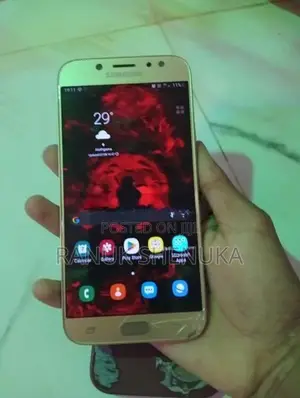 Samsung Galaxy J7 (Used)