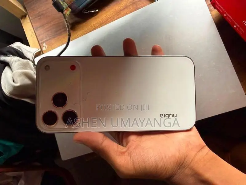 ZTE nubia V80 (Used)