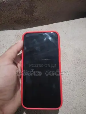 Apple iPhone 11 (Used)