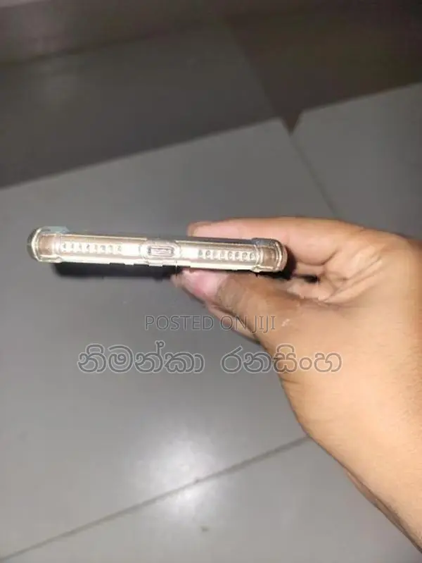 Apple iPhone 8 Plus (Used)