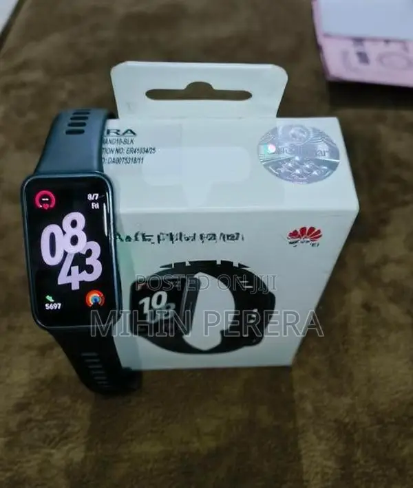 Huawei Band 10