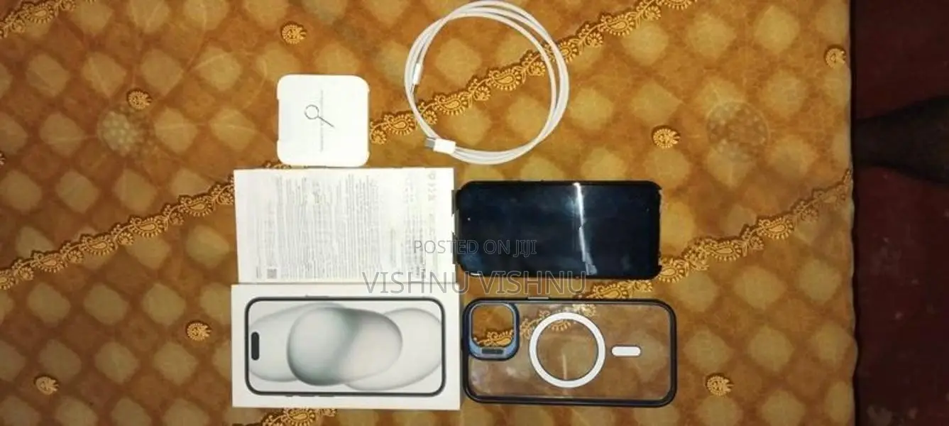 Apple iPhone 15 (Used)