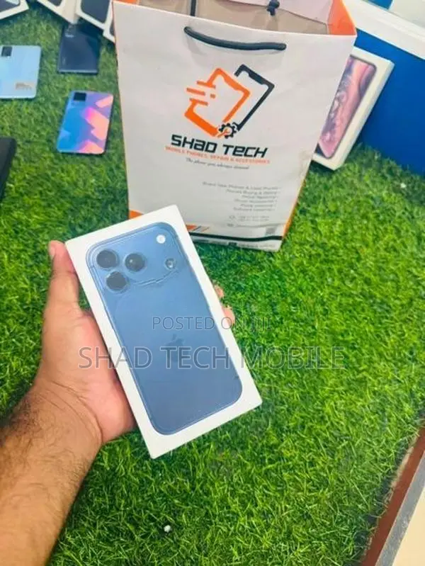 Apple iPhone 17 Pro 256gb (Brand New)