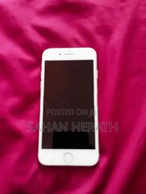 Apple iPhone 8 256GB (Used)