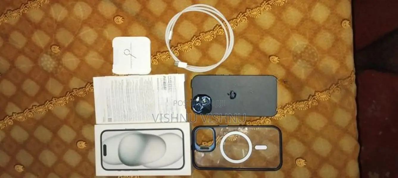 Apple iPhone 15 (Used)