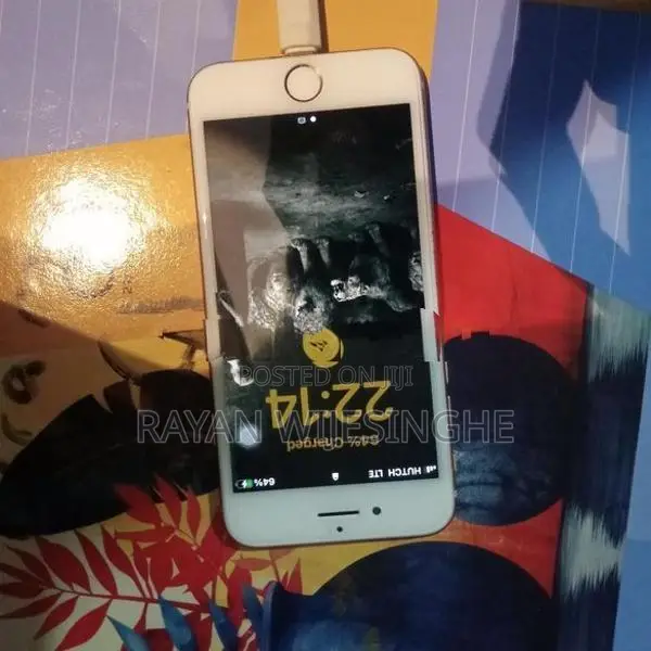 Apple iPhone 8 (Used)