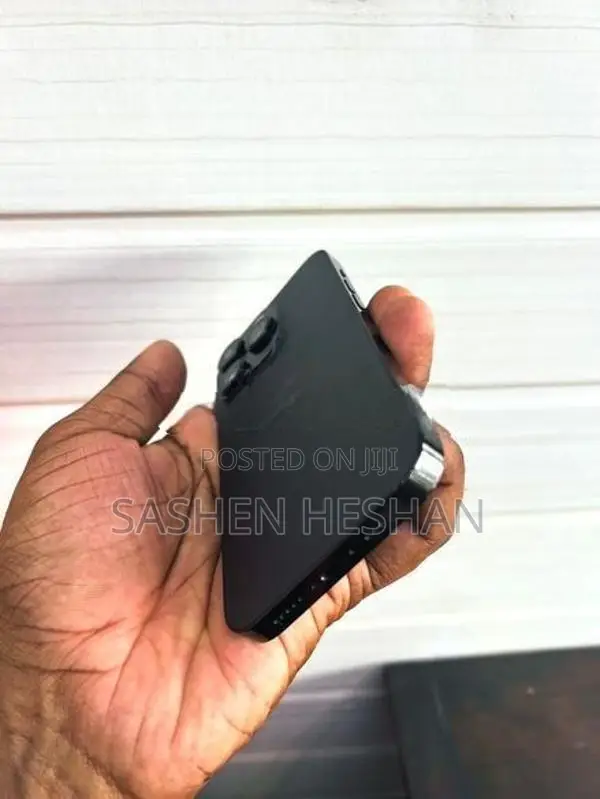Apple iPhone 14 Pro (Used)