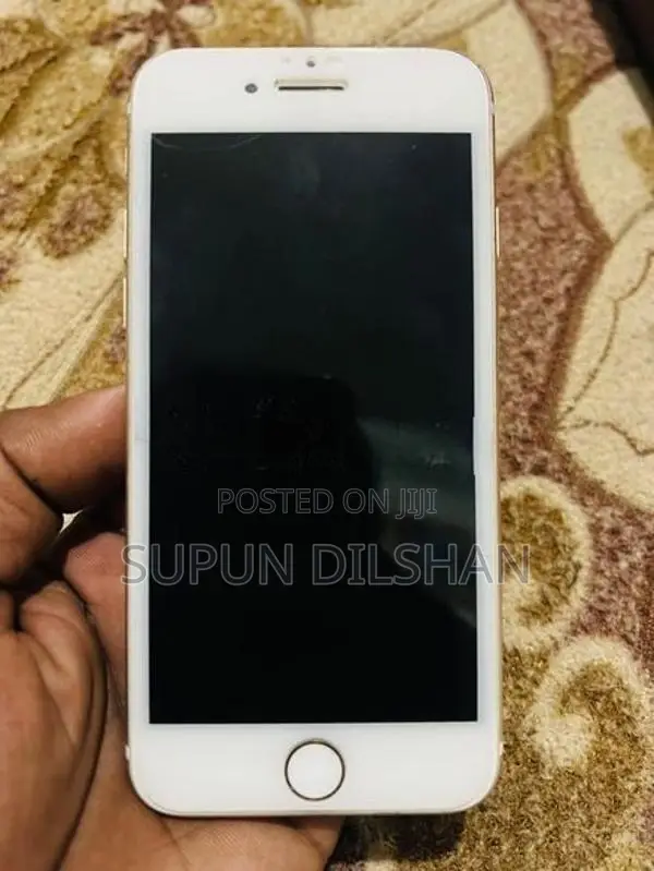 Apple iPhone 7 = (Used)