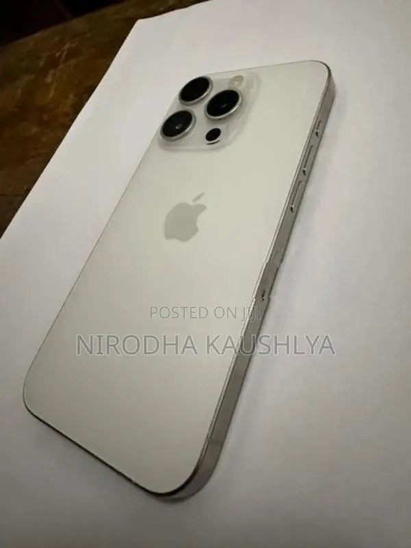 Apple iPhone 15 Pro (Used)