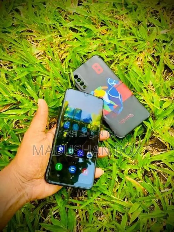 Samsung Galaxy A50 (Used)
