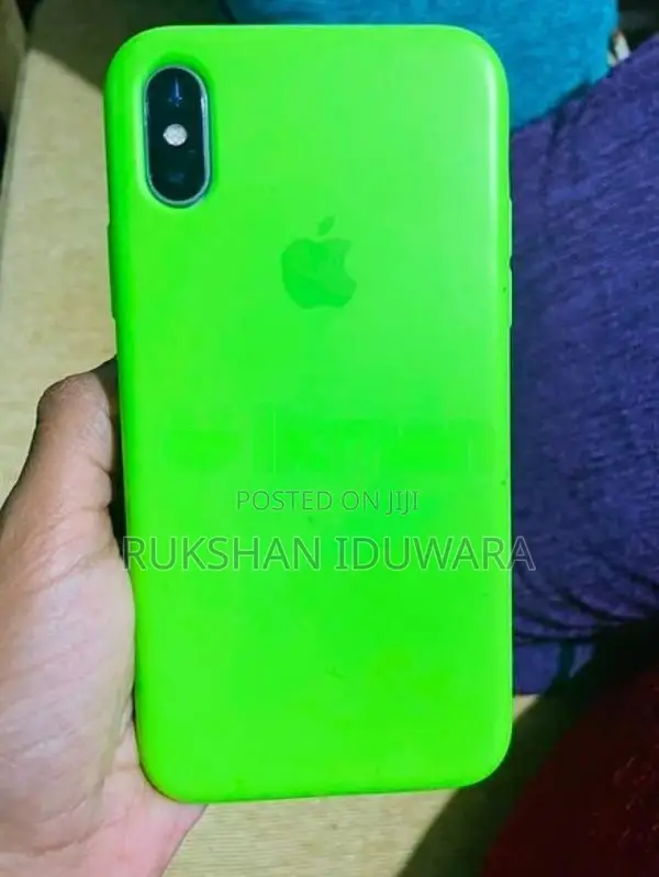 Apple iPhone X (Used)
