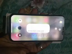 Apple iPhone XS (Used)
