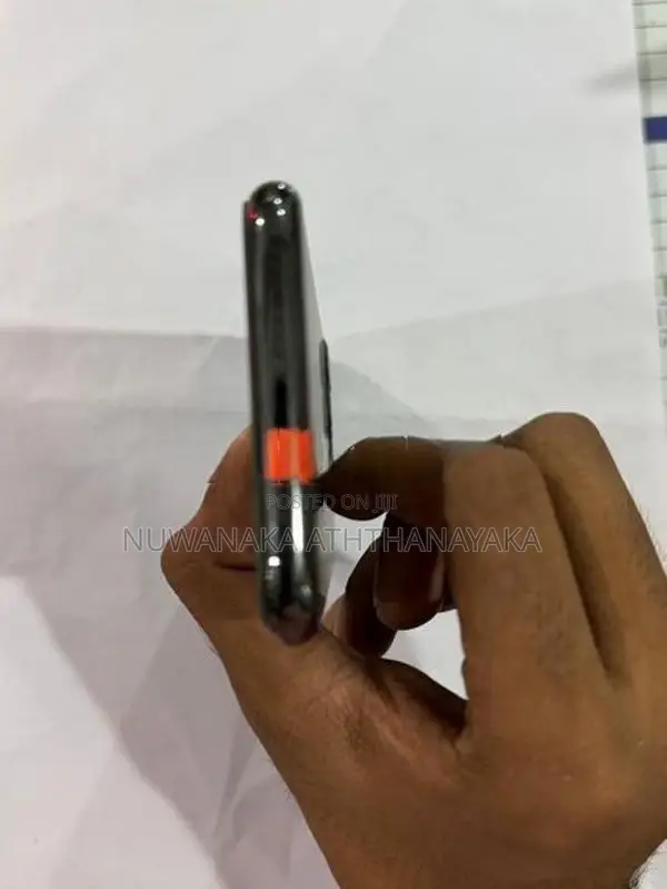 Apple iPhone 11 Pro (Used)