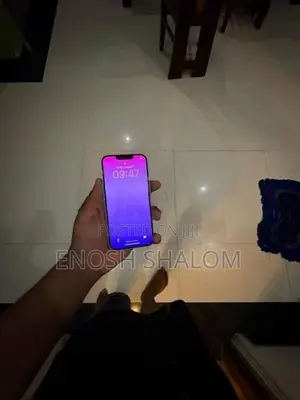 Apple iPhone 14 (Used)