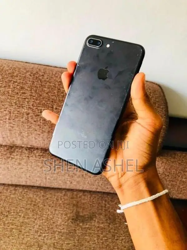 Apple iPhone 7 Plus 256GB zpa version (Used)