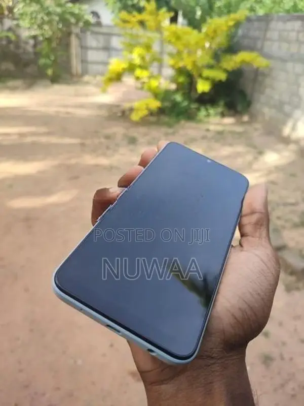 Xiaomi Redmi A2 plus 4G (Used)