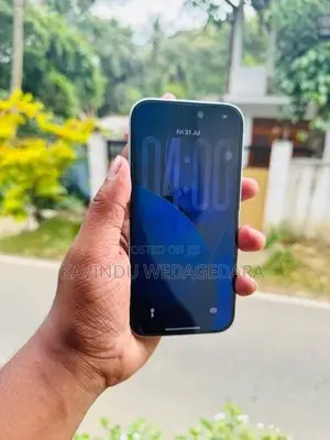 Apple iPhone 15 128 GB (Used)