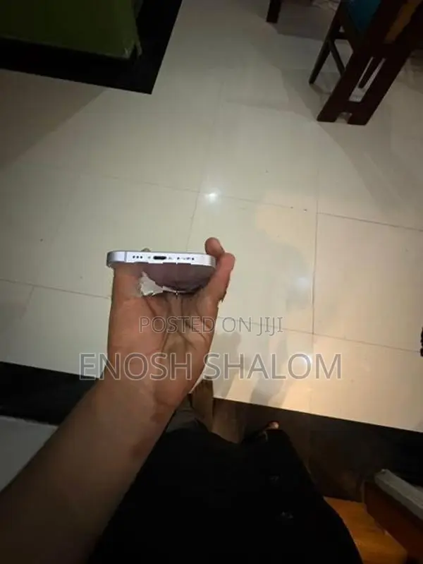 Apple iPhone 14 (Used)