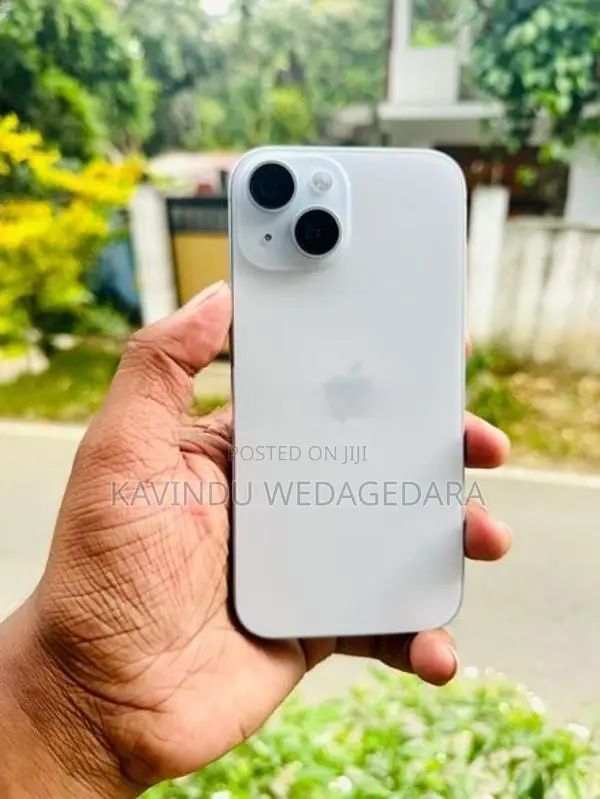 Apple iPhone 15 128 GB (Used)