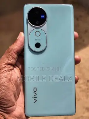 Vivo V40 8GB | 256GB (Used)