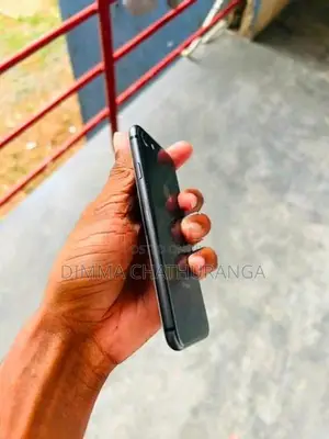 Apple iPhone 8 Good (Used)