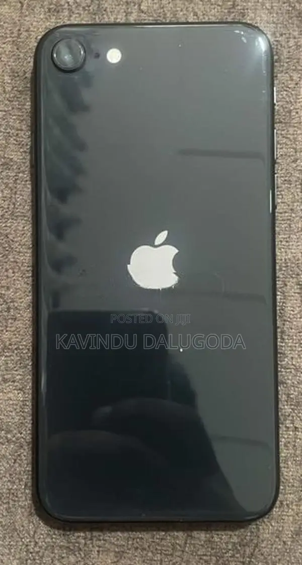 Apple iPhone SE 2 generation (Used)