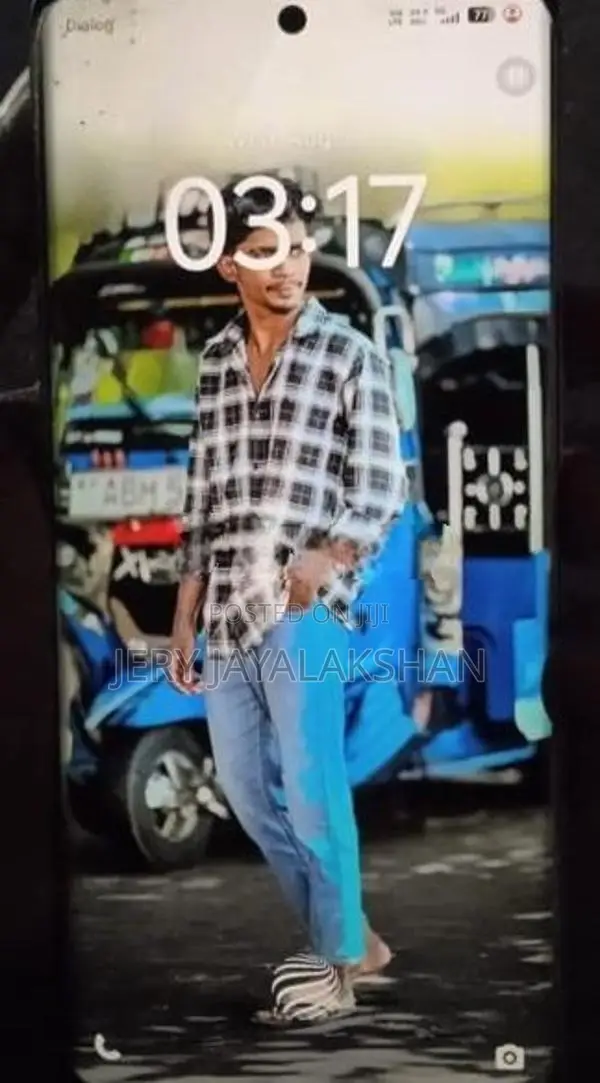 Vivo V30e (Used)