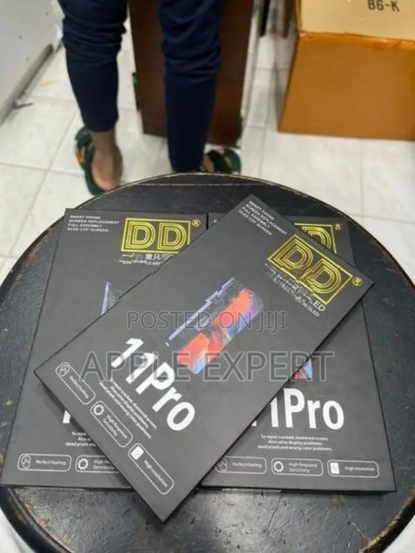 I phone 11 pro DD DISPLAY