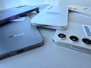 Samsung Galaxy S24 5G 8GB 256GB (Used)