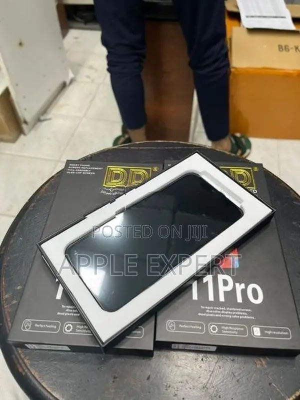 I phone 11 pro DD DISPLAY