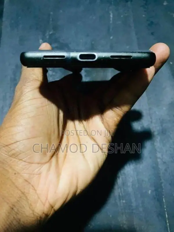 Google Pixel 6 (Used)