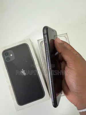 Apple iPhone 11 (Used)