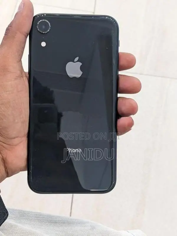Apple iPhone XR 64GB (Used)