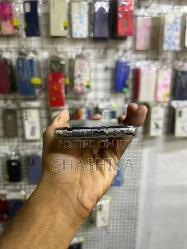 Apple iPhone X 256GB (Used)