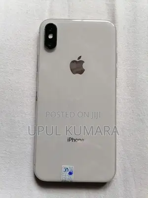 Apple iPhone X (Used)