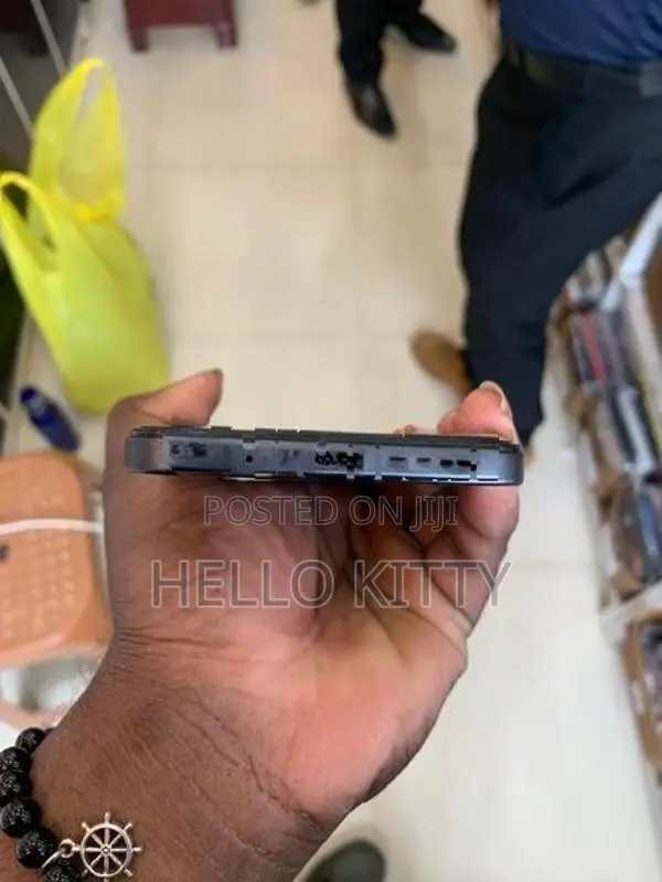 Infinix Hot 60i 6GB 128GB (Used)