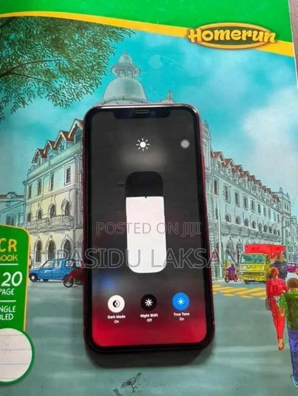 Apple iPhone 11 (Used)