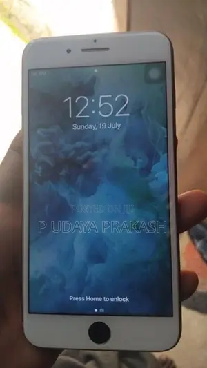 Apple iPhone 7 Plus Red Edition (Used)