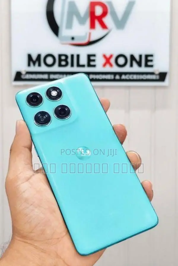 Moto 60 Fusion 256GB (Used)