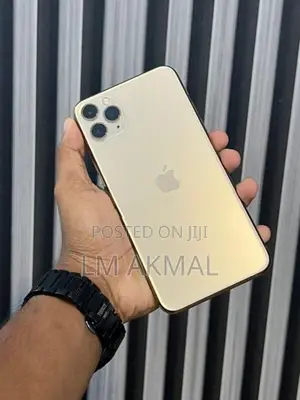 Apple iPhone 11 Pro Max (Used)