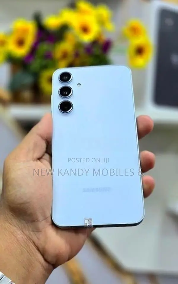 Samsung Galaxy A35 5G 8GB 128GB (Used)