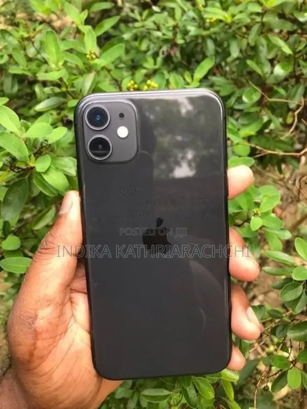 Apple iPhone 11 (Used)